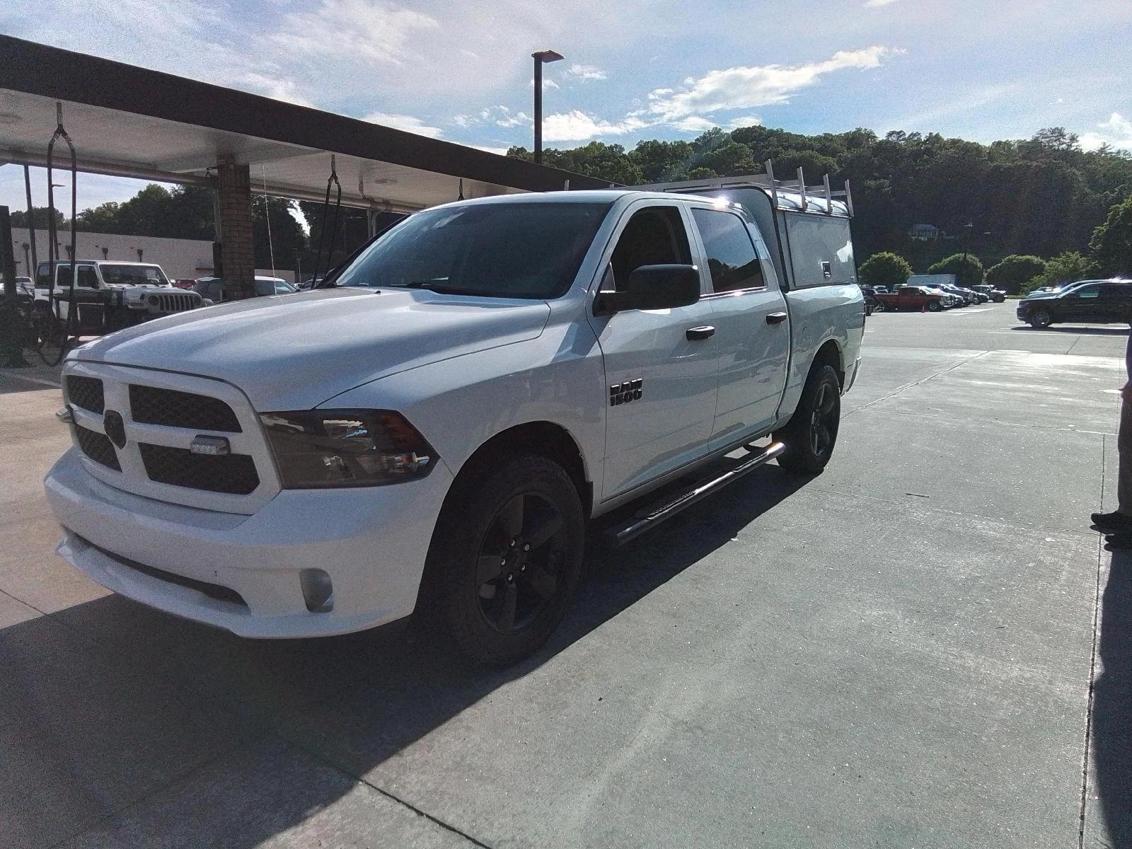 ram ram 1500 pickup 2018 1C6RR7KG4JS323559 image ram ram 1500 pickup 2018 1C6RR7KG4JS323559 image